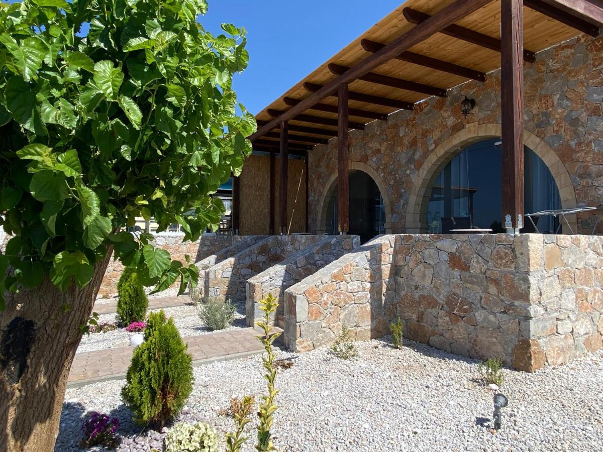 Blue Sky Apartamento Frangokastello Exterior foto